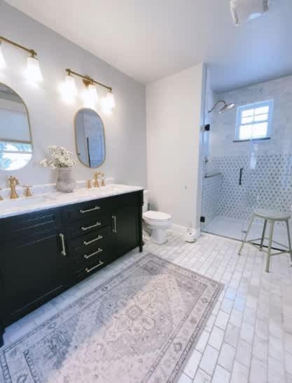 3-Bed Home with 2 and a half baths in Indy - image 7