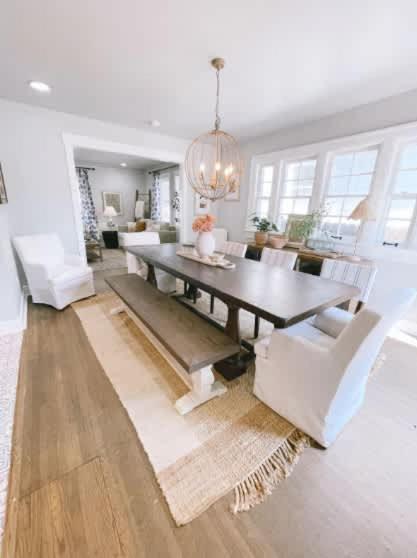 3-Bed Home with 2 and a half baths in Indy - image 3