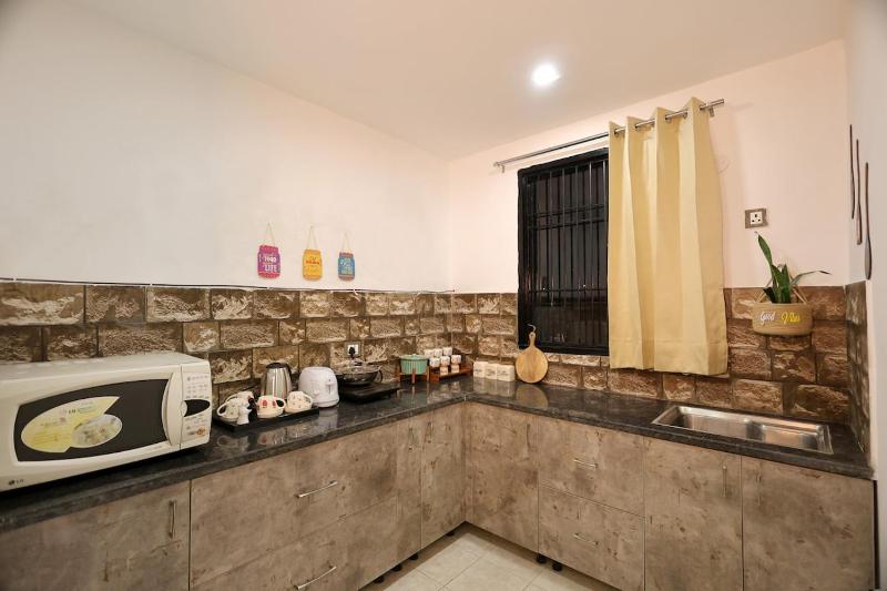 Meera Kunj 2 Luxury 3 BHK Retreat - image 10