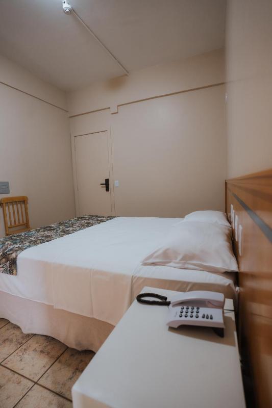 Hotel Nacional Service - Fácil acesso a Região da 44 e Rodoviária - image 38