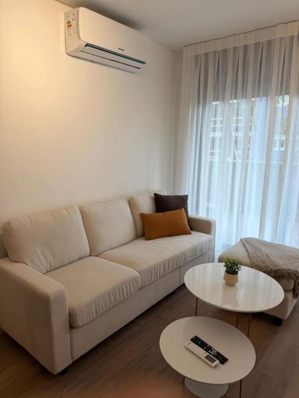Luminoso apartamento con balcon y garage - image 9
