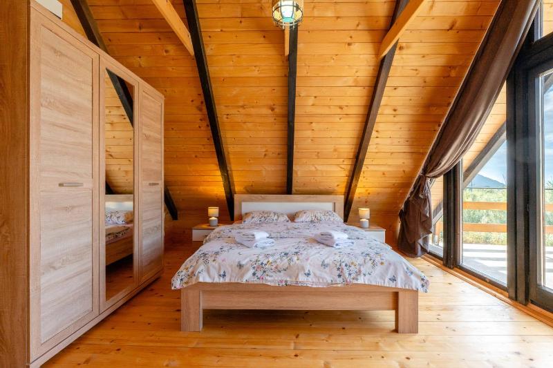 Villa Ksenija with Private Pool- Peace & Privacy - image 10