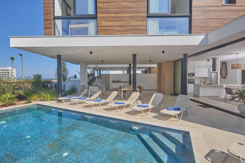 Protaras Aqua Pearl Villa AQ01 - image 16
