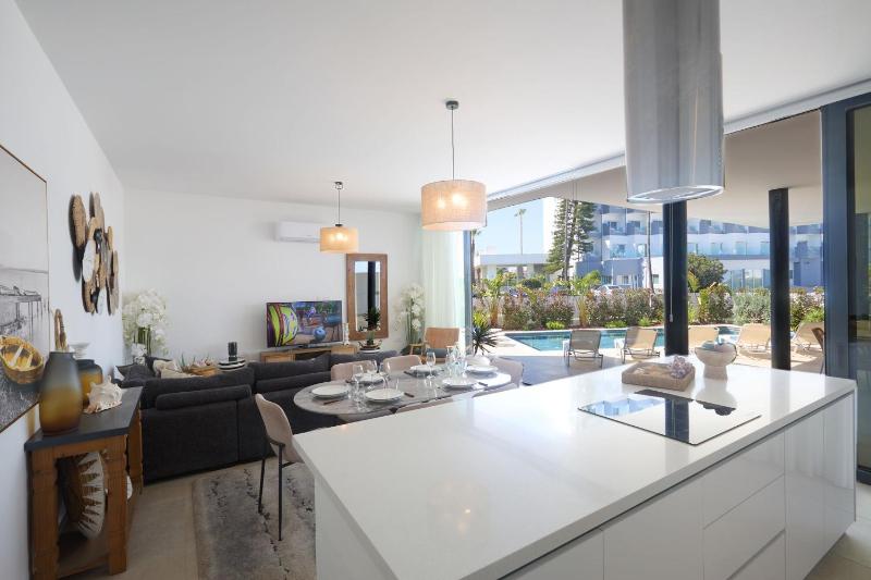 Protaras Aqua Pearl Villa AQ01 - image 8