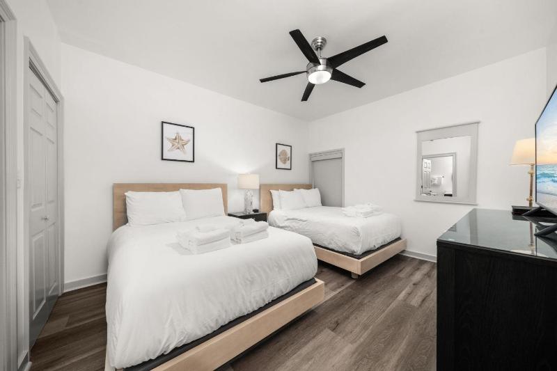 High Pointe 11E - image 2