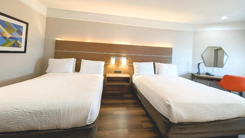 Holiday Inn Express & Suites Galveston West-Seawall by IHG - image 31