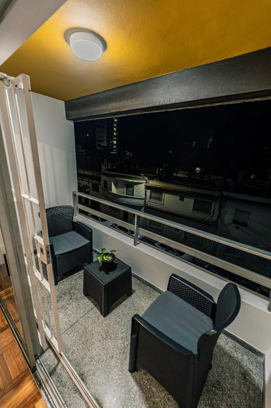 In the Heart of Punta Carretas - 2 Bedrooms - image 4
