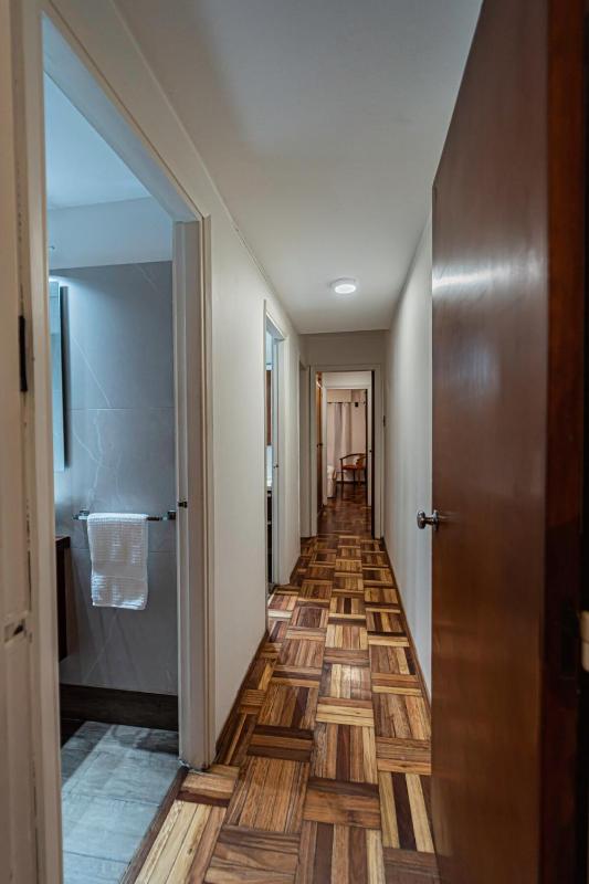 In the Heart of Punta Carretas - 2 Bedrooms - image 3
