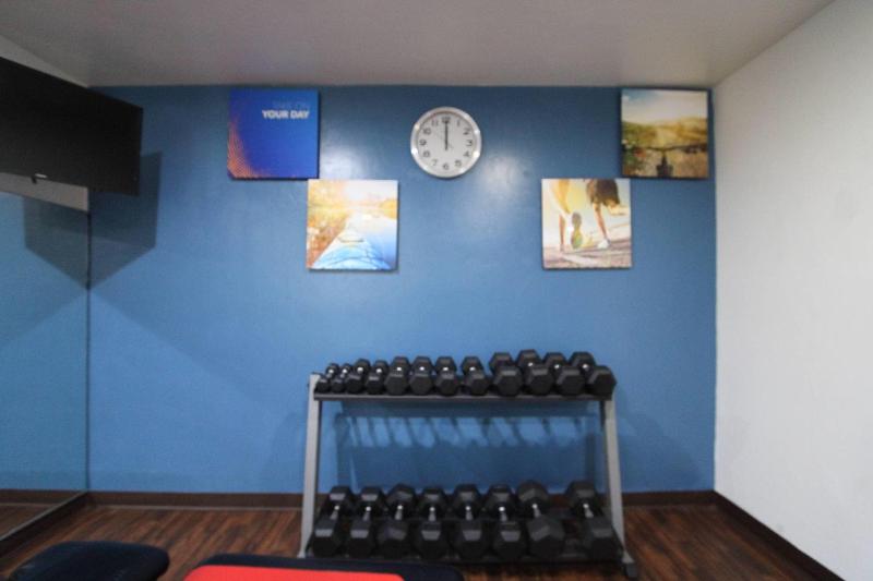 Comfort Suites Tucson near Sabino Canyon - image 12