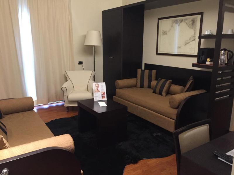 Suite with Sea View image 2