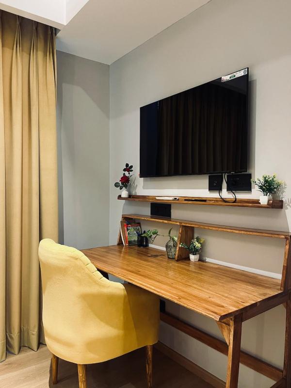 Couple Friendly Studio Fully Private PrimeLocation - image 7