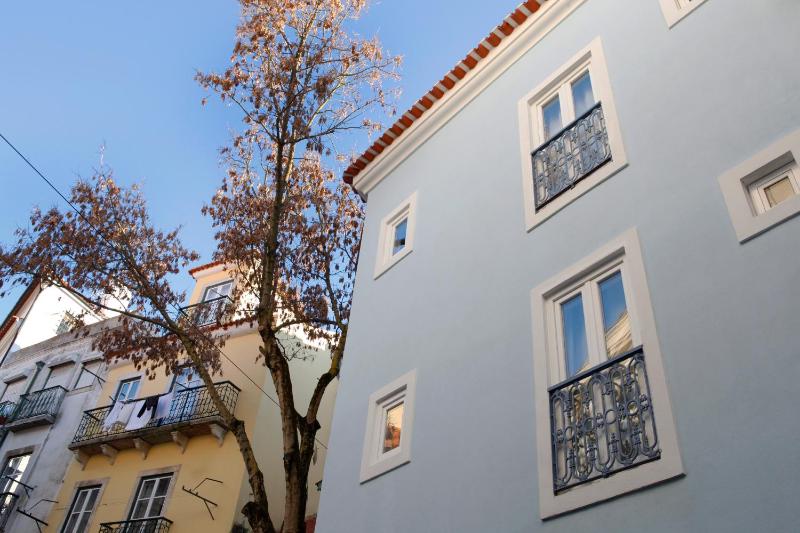 Superior Apartment image 3