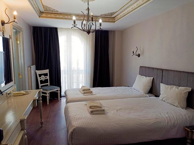 BlueAlbatros City Hotel - image 14