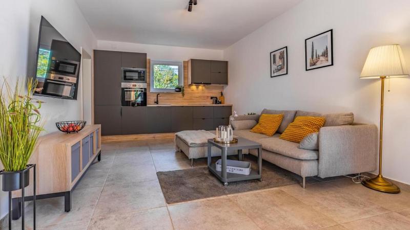 Villa Ella by Villas Gudie - image 22