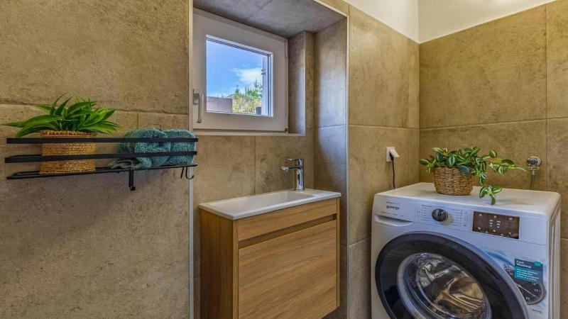 Villa Ella by Villas Gudie - image 9