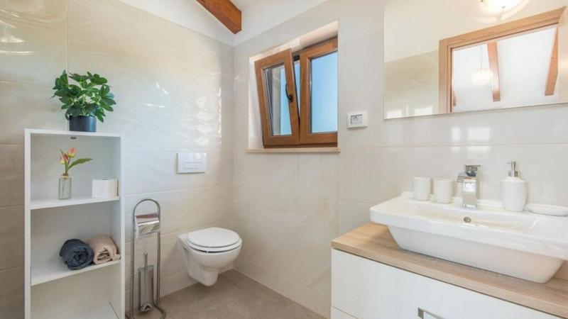 Villa Sole Mio by Villas Guide - image 19