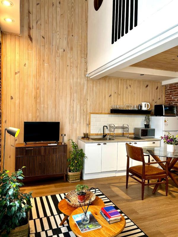 Dúplex A estilo neoyorquino en Calle 20 - image 11