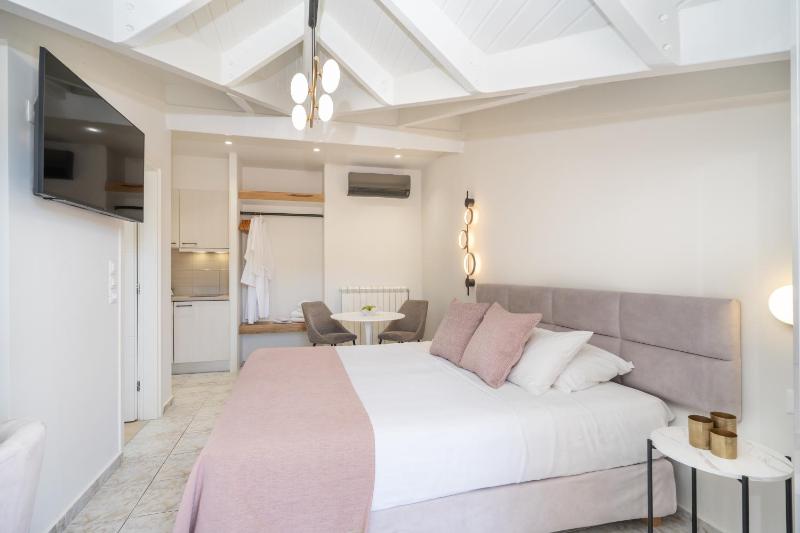 Argostοli Bay Apartments - image 5