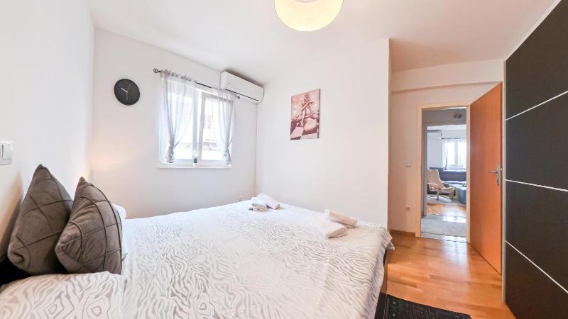 Apartmani Simanić - image 43