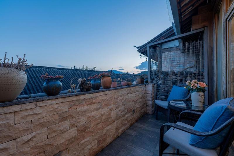 Lijiang Cloud Return Huiyi · On the Water Side Panoramic Hidden Inn (South Gate Mufu Branch) - image 34