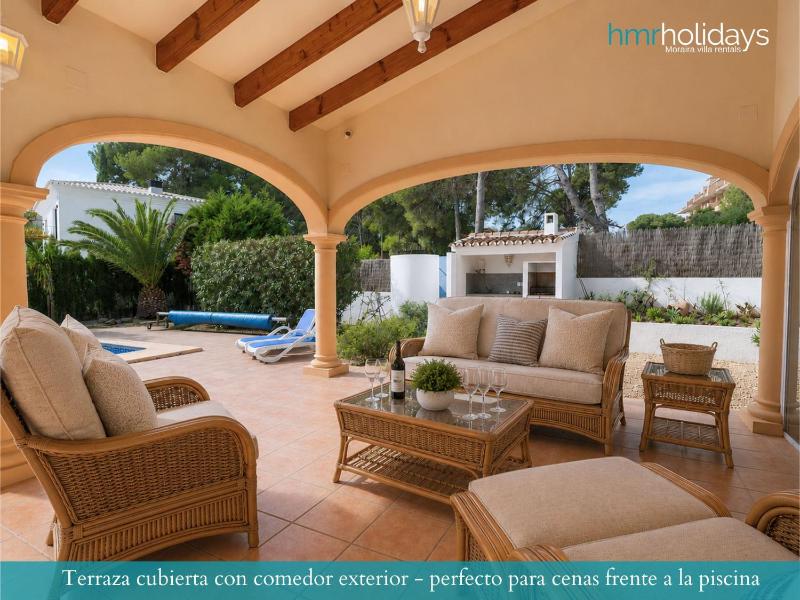 Villa Gredos by HMR Holidays - image 14