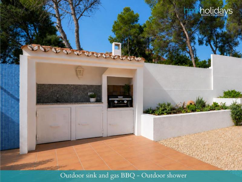 Villa Gredos by HMR Holidays - image 16