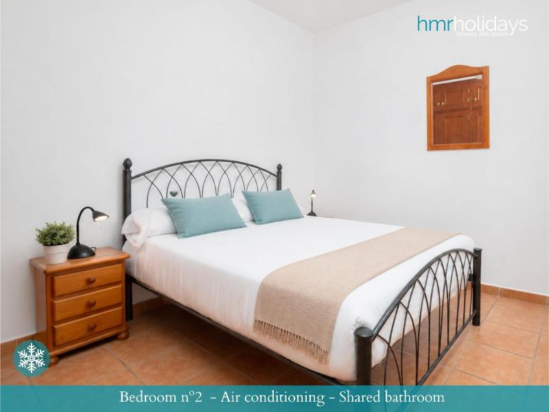 Villa Gredos by HMR Holidays - image 21