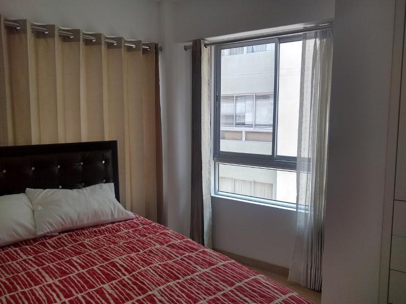 Departamento Céntrico en Beaterio de 3 Dormitorios Sala con Balcon Seguridad 24 7 - image 2