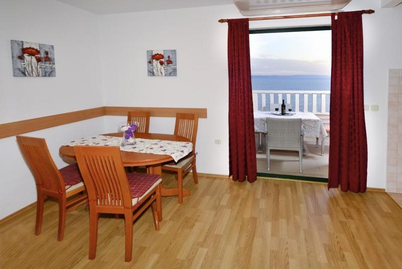Apartments by the sea Podgora Makarska - 25999 - image 40