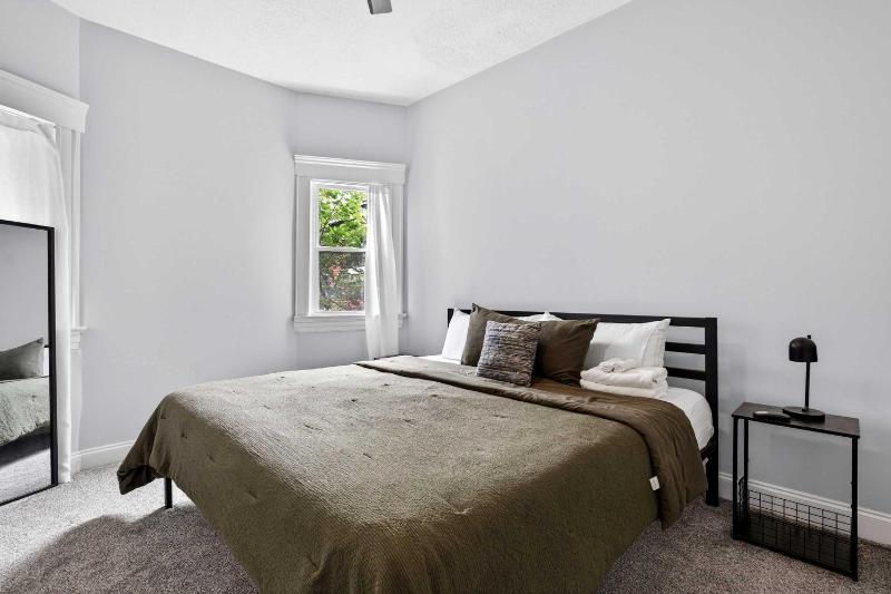 The Crimson Cottage- A Premium Highlands Retreat - image 40