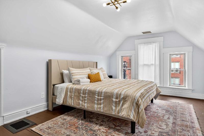 The Crimson Cottage- A Premium Highlands Retreat - image 11
