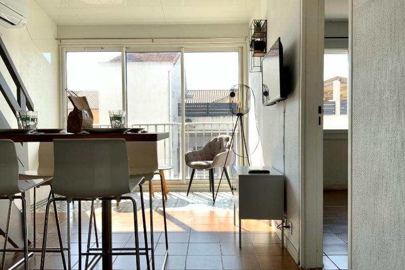 Le Saint-Pierre Appartement Duplex à 100 m de la Plage - image 13