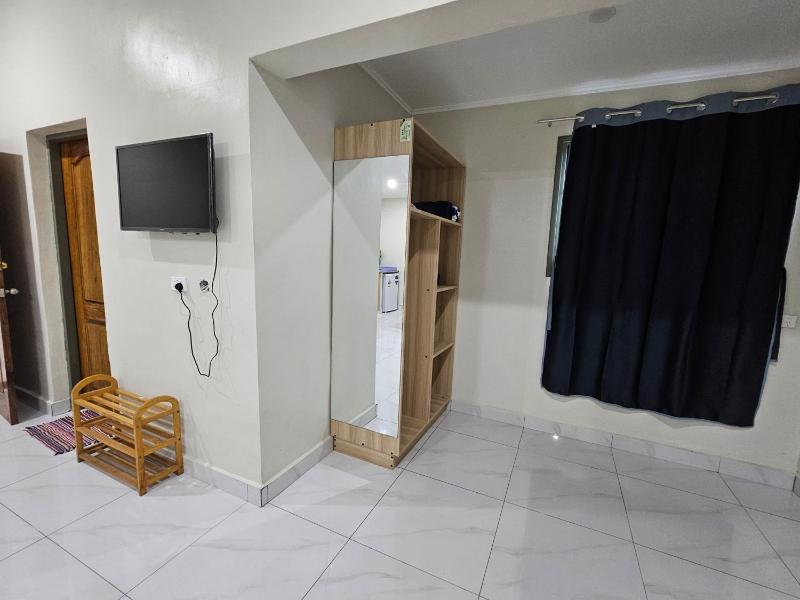 Blue Gate Lodge- Stella Marie Estate Port Vila - image 3