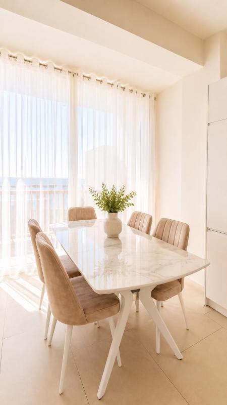 Spacious Green Coast Stay for 10 Guests 104D 104C - image 15