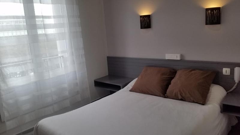 Double Room image 2