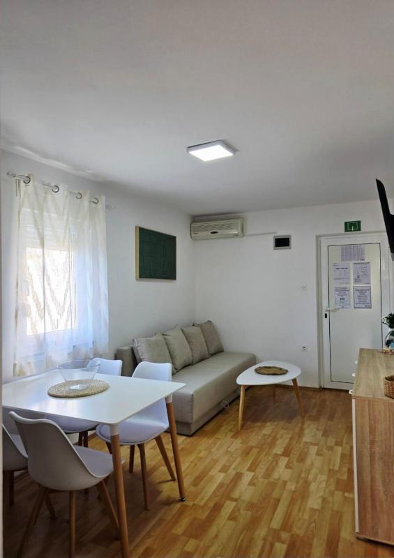 Apartmani Marija - Vila Marija - image 23