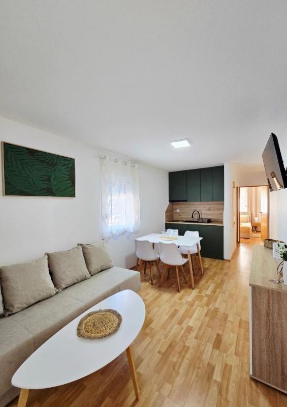 Apartmani Marija - Vila Marija - image 35