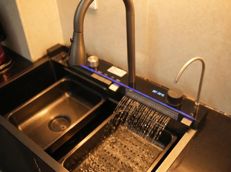 Brand New Family Apartment Hygienic and Comfortable Stay Balcony Free Parking Kitchen and Fast WiFi E11 Islamabad - image 12