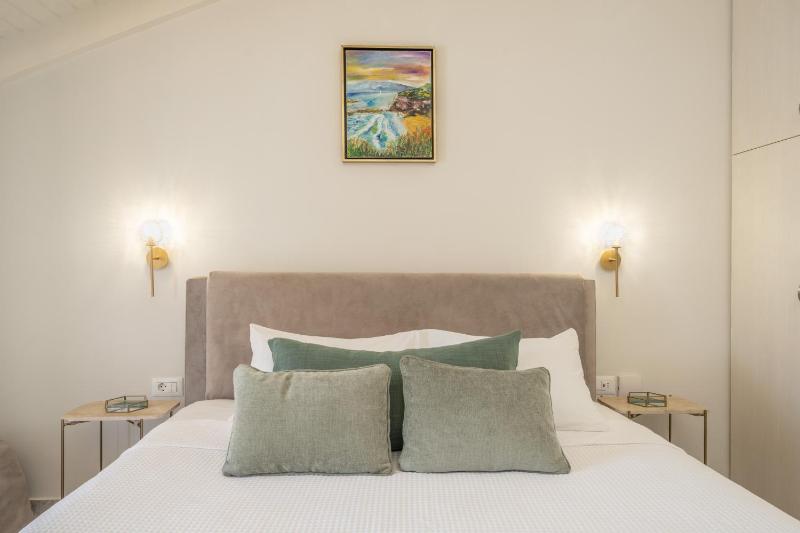 Argostοli Bay Apartments - image 22