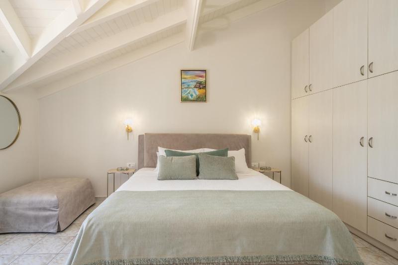 Argostοli Bay Apartments - image 20