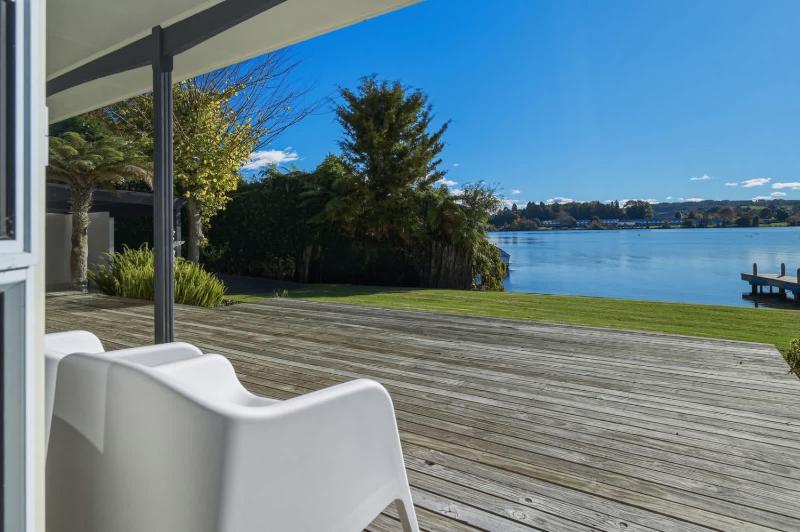 Okawa Bay Waterfront - Absolute Lakefront with Jetty 10min from Hells Gate - image 22