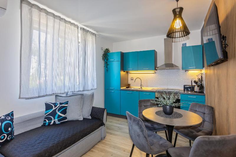 Renovated Apartments Skorin - image 31
