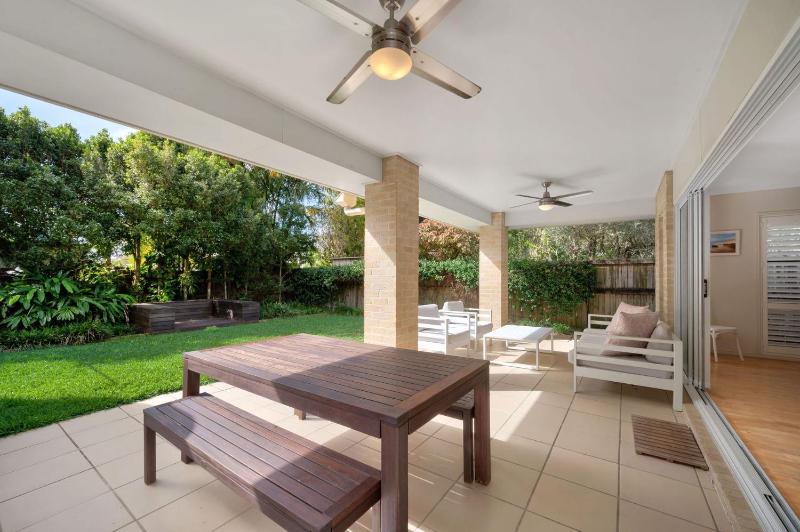77 Roderick St Moffat Beach QLD - image 4