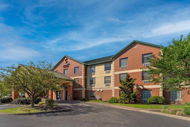 Comfort Suites Pittsburgh Airport - image 35