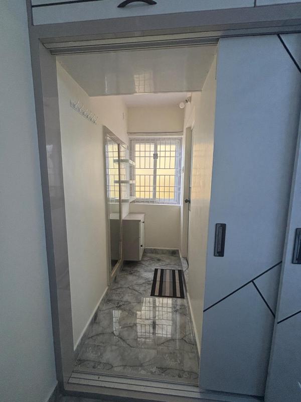 Hillside Living - image 11
