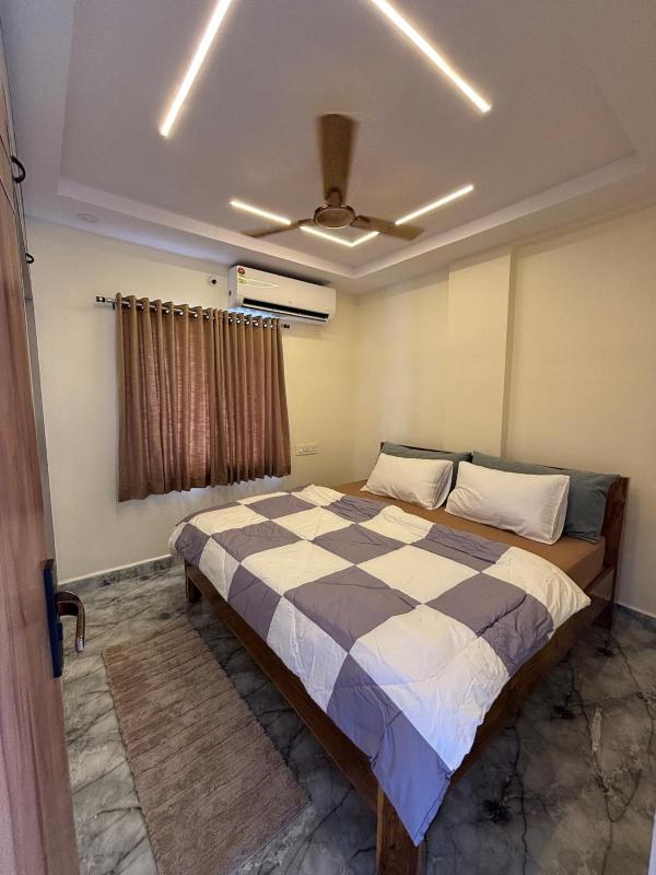 Hillside Living - image 18