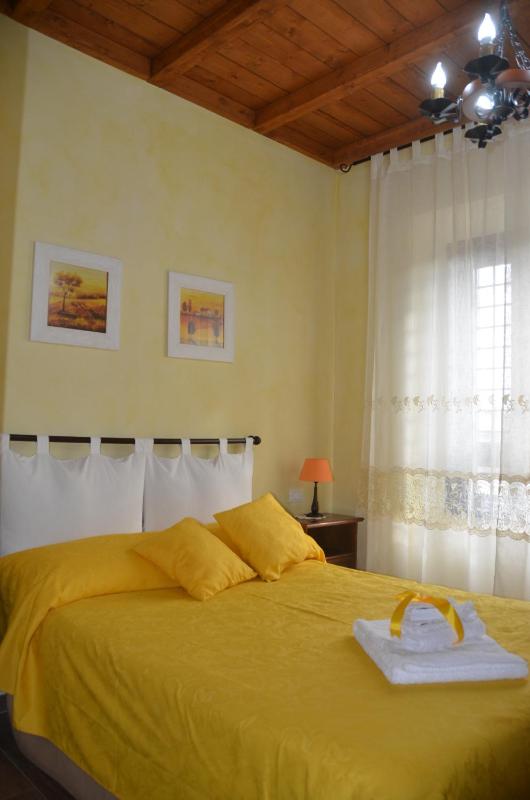 Deluxe Single Room image 2