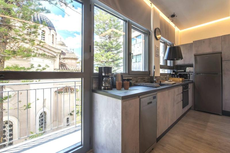 Luxury Haven in the most ideal area of Athens 2 - image 6