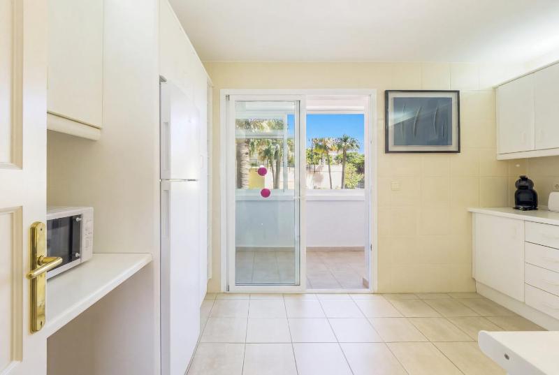 Cubo's Luxury Golf Apartment Marbella & Parking - image 40