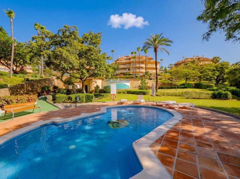 Cubo's Luxury Golf Apartment Marbella & Parking - image 43